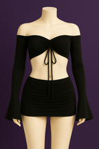 Conjunto dos piezas negro top hombros minifalda