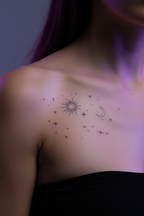 Tatuaje sol luna estrellas pequeño en hombro